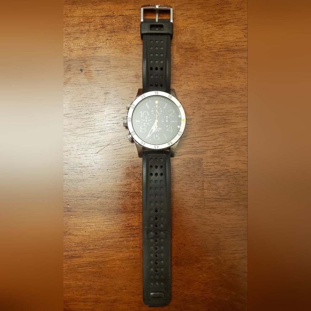 Nixon 48-20 Chrono P Men's Black Sport Watch with Silicone Strap
